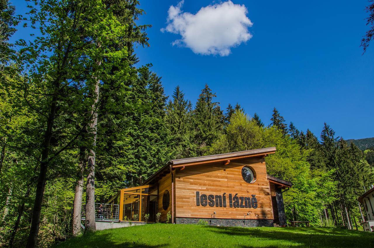 Horsky Hotel Celadenka / Mountain Resort Čeladná Eksteriør billede