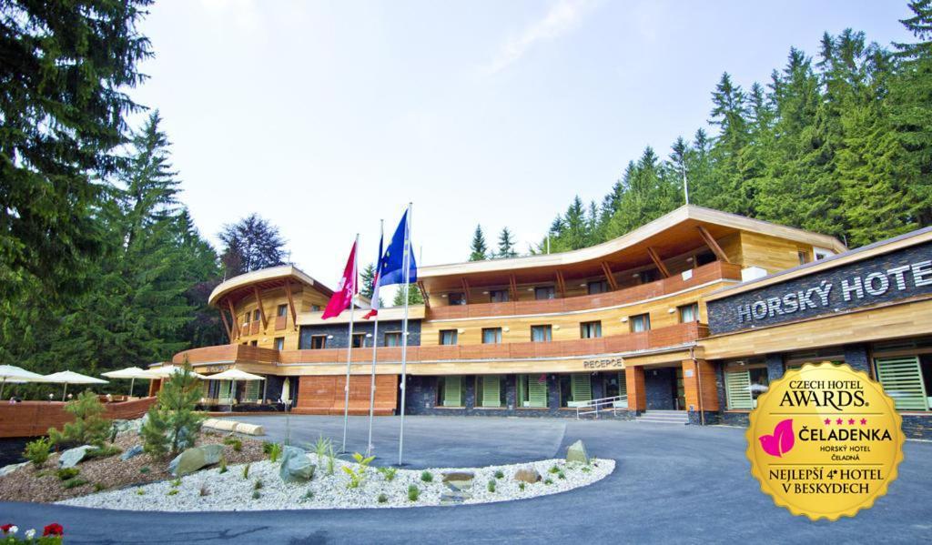 Horsky Hotel Celadenka / Mountain Resort Čeladná Eksteriør billede
