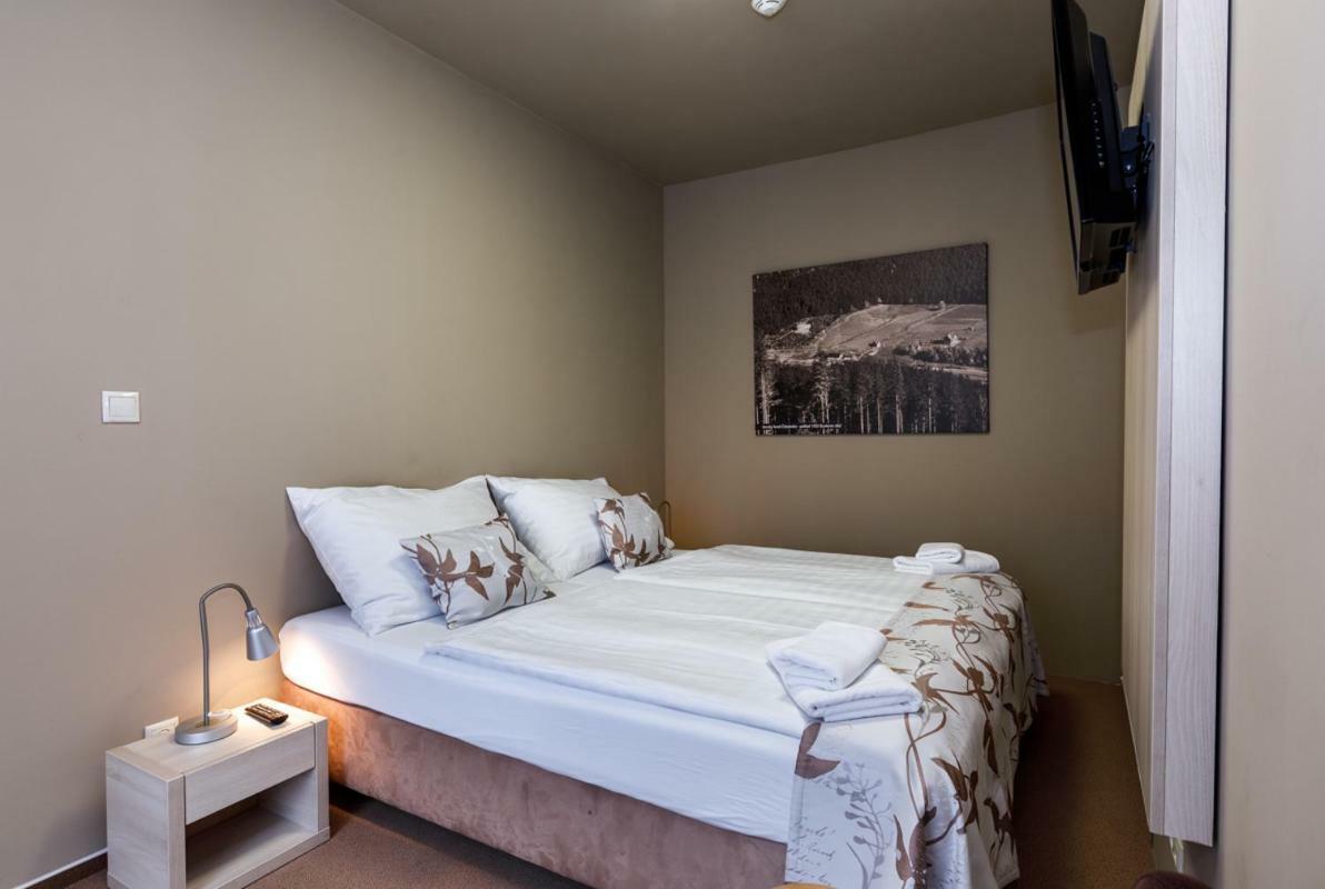 Horsky Hotel Celadenka / Mountain Resort Čeladná Eksteriør billede